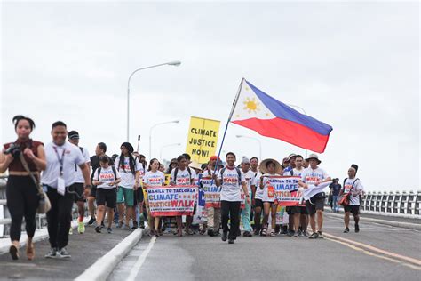 10 years on, Yolanda survivors grapple with memory, delayed .